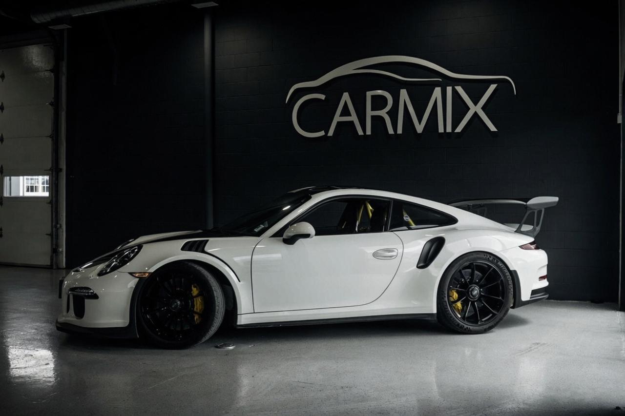 2016 Porsche 911 GT3 RS Photo3