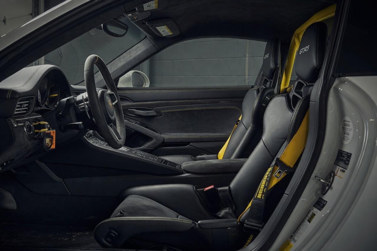 2016 Porsche 911 GT3 RS Photo