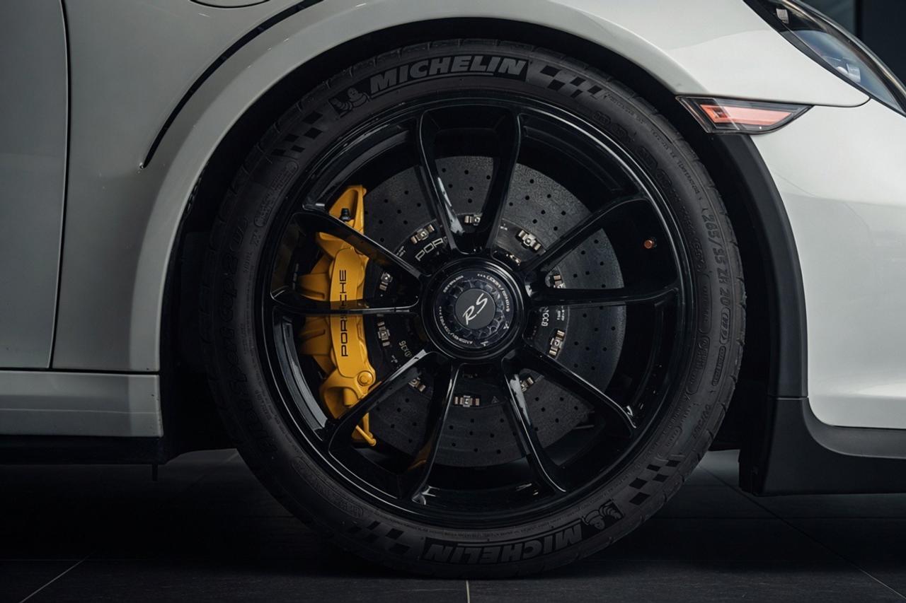 2016 Porsche 911 GT3 RS Photo