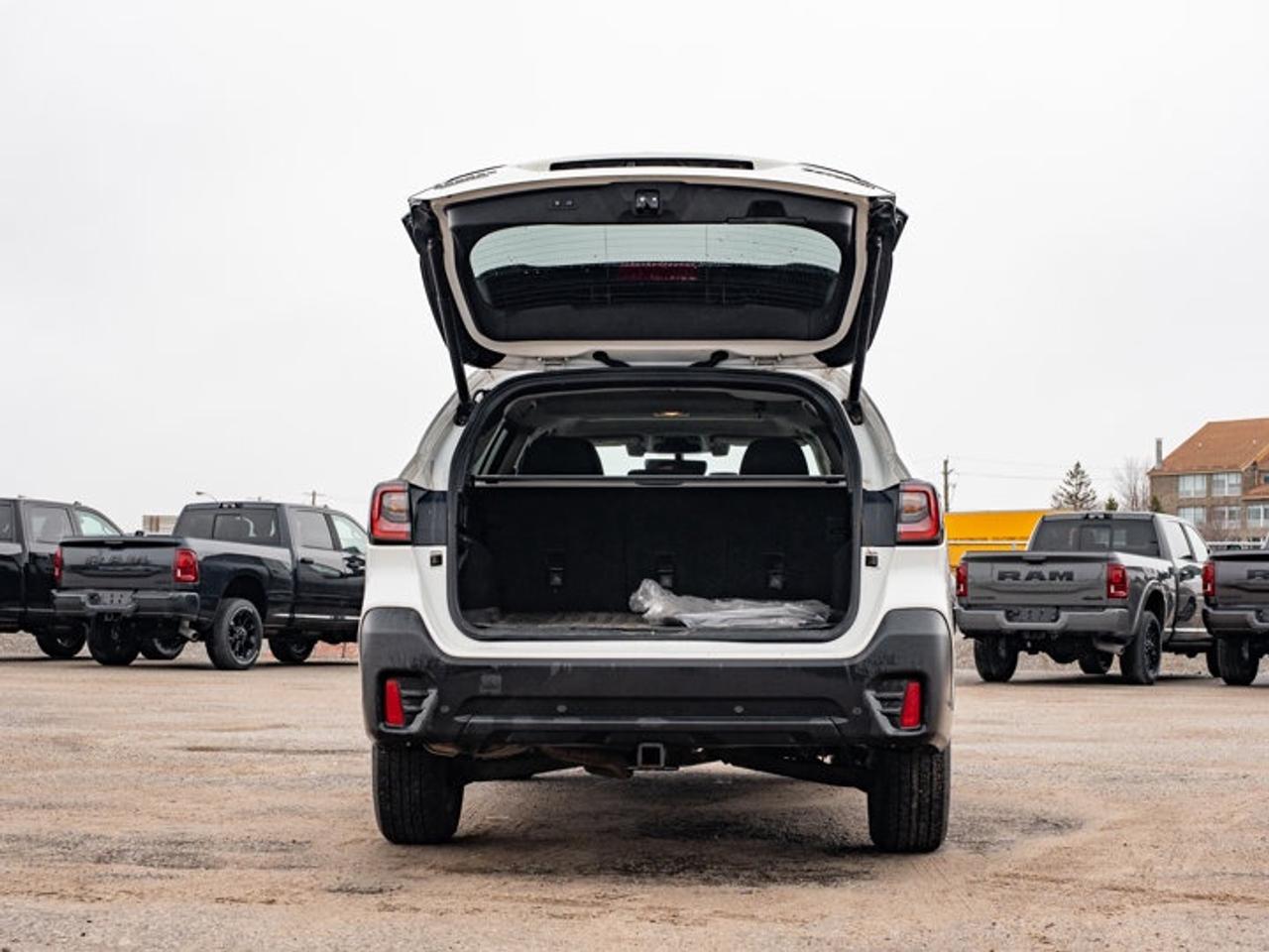 2020 Subaru Outback Touring Photo