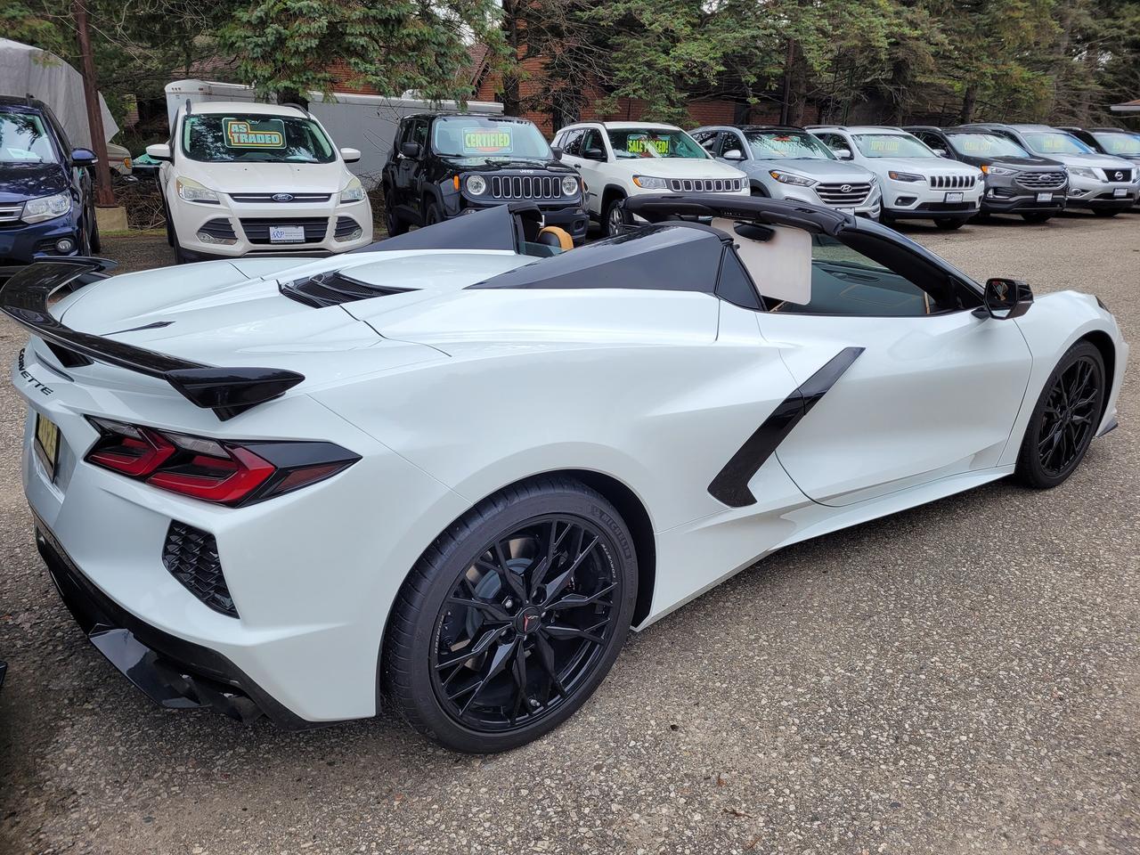 2025 Chevrolet Corvette Stingray 2LT 2dr Stingray Conv w/2LT No Freight PDI Luxury Tax! Photo