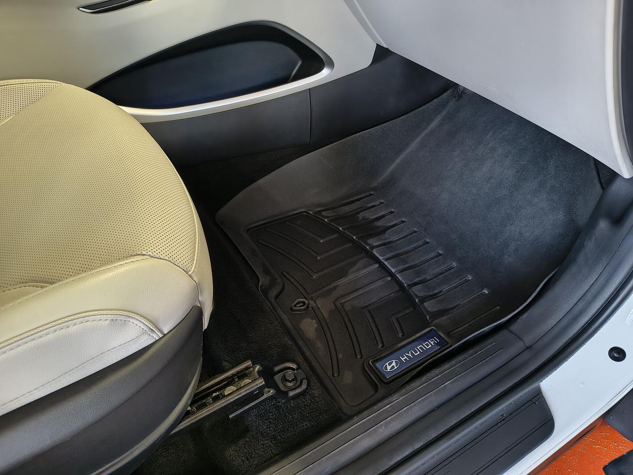 2022 Hyundai Tucson Hybrid Luxury Photo0