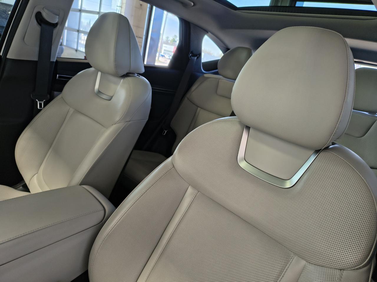 2022 Hyundai Tucson Hybrid Luxury Photo