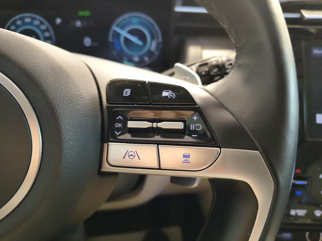 2022 Hyundai Tucson Hybrid Luxury Photo