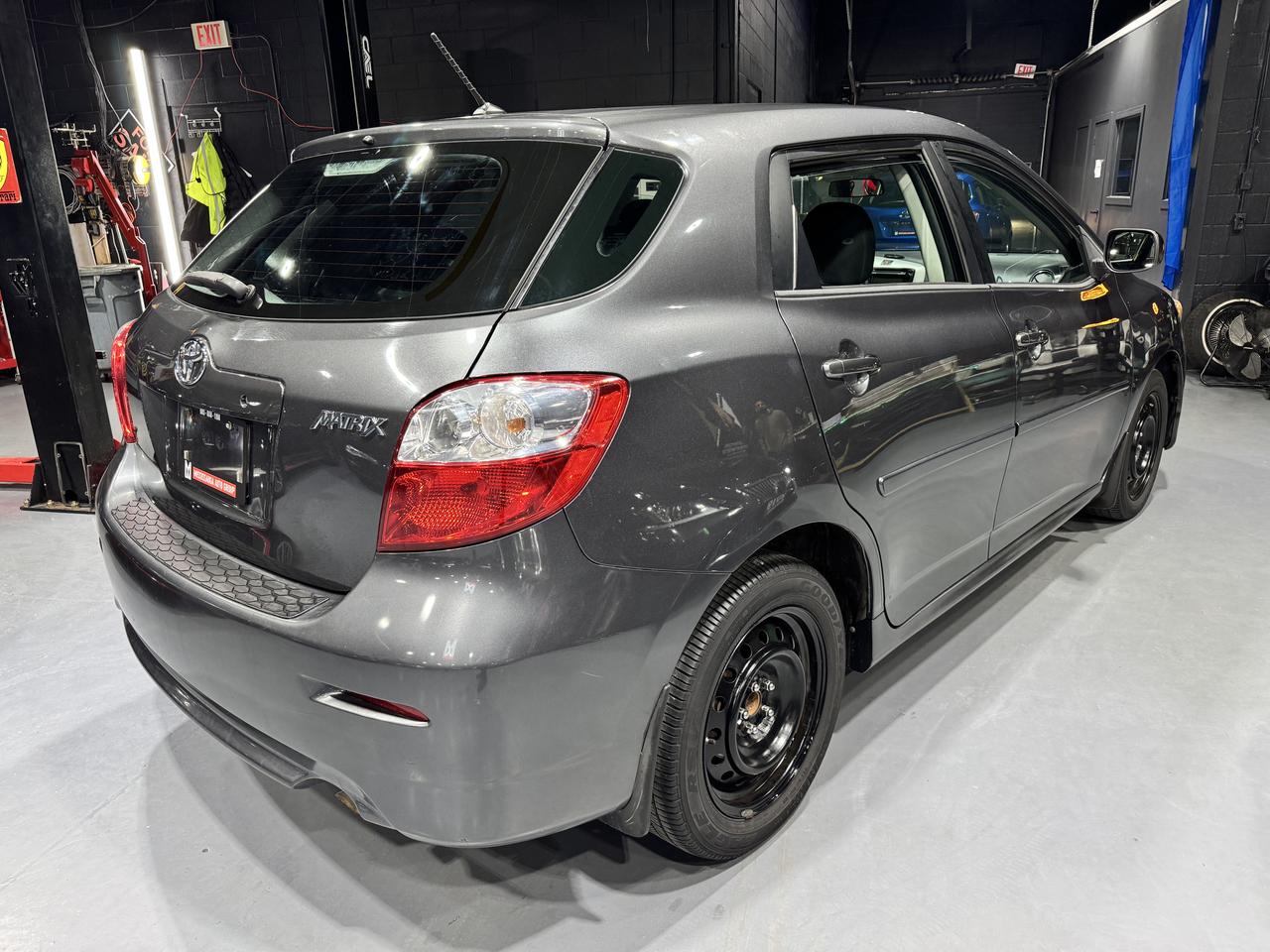 2013 Toyota Matrix  Photo4