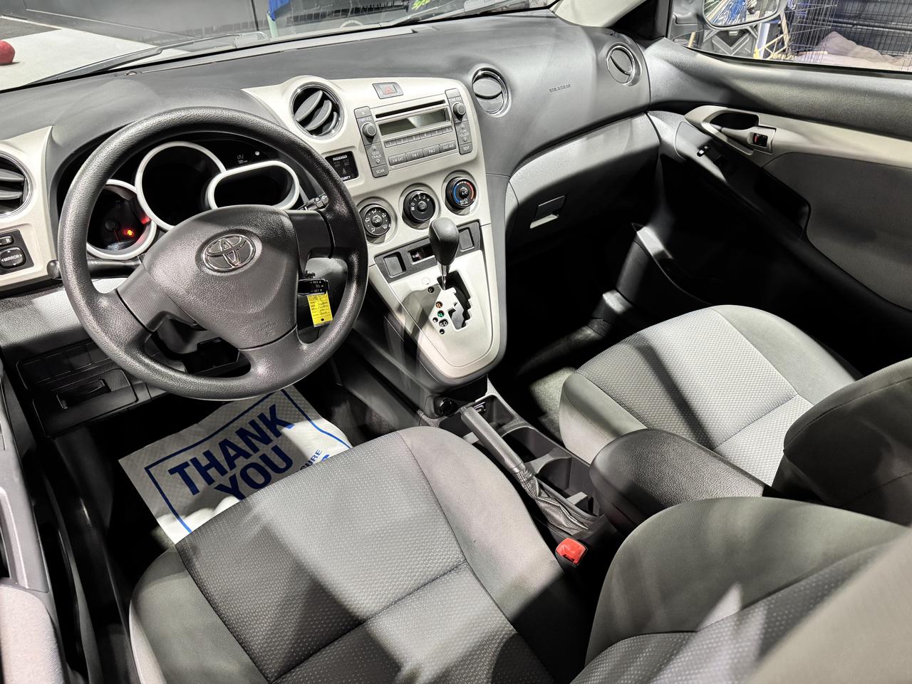 2009 Toyota Matrix 4dr Wgn Auto XR FWD Photo