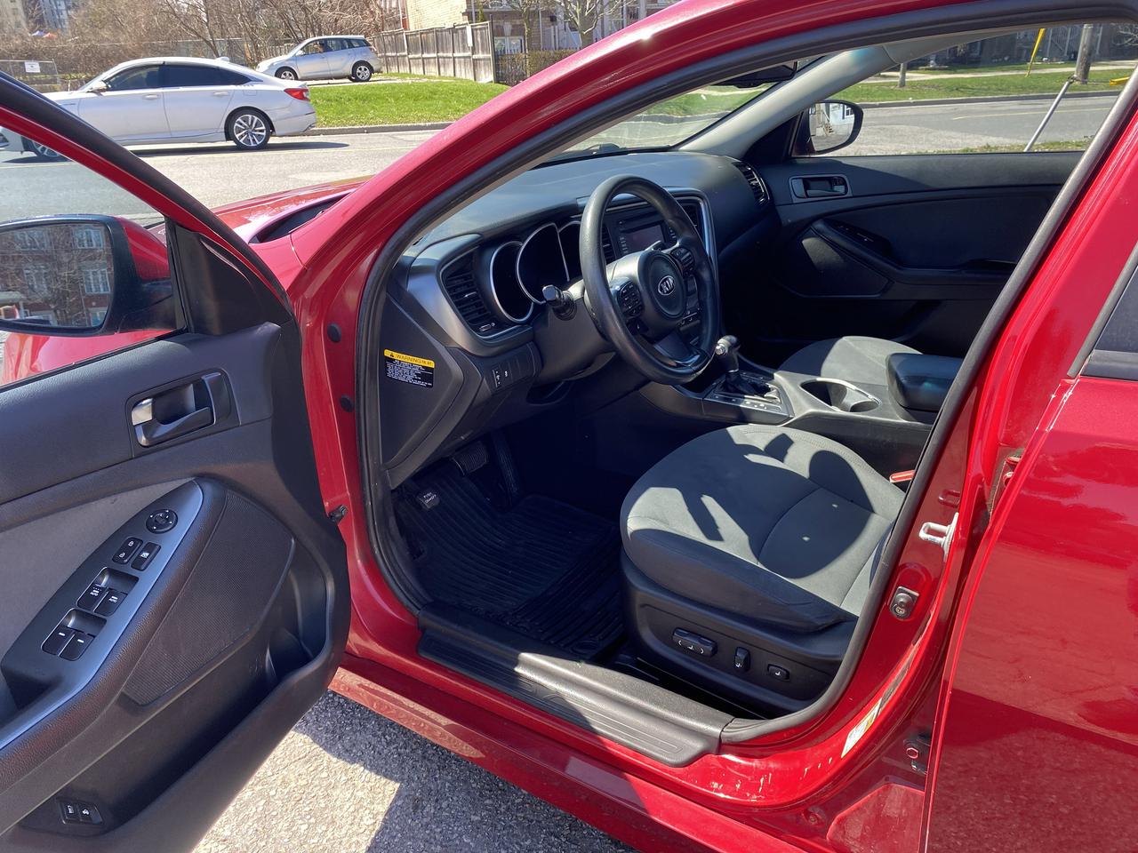 2015 Kia Optima 1Owner/Accident Free/Automatic/Gas Saver/Bckup Cam Photo