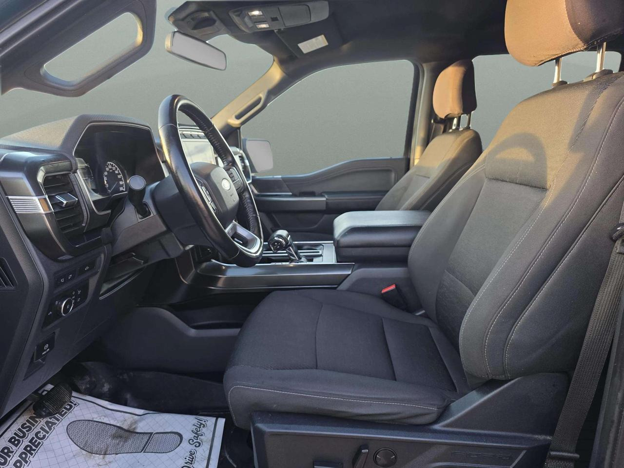2022 Ford F-150 XLT 4WD SuperCrew 5.5' Box Photo