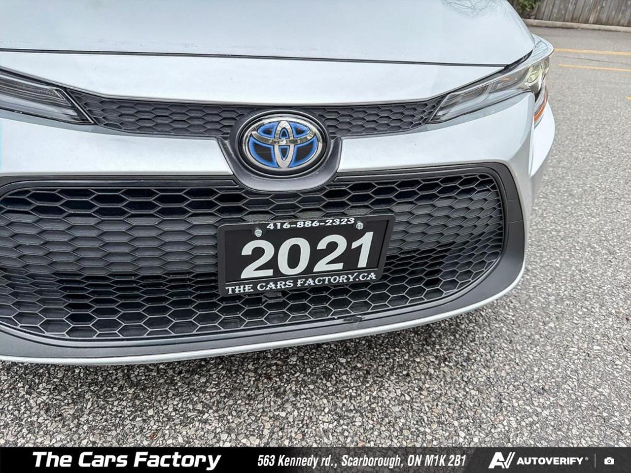 2021 Toyota Corolla Hybrid Apple CarPlay / Camera 1-Owner No Accident! Photo