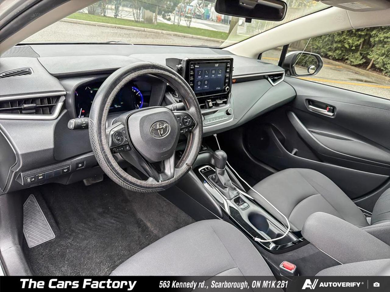 2021 Toyota Corolla Hybrid Apple CarPlay / Camera 1-Owner No Accident! Photo