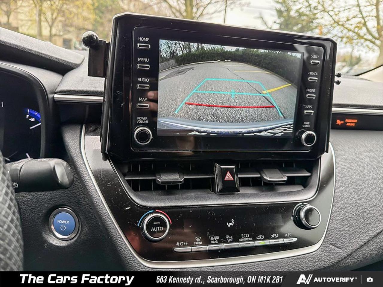 2021 Toyota Corolla Hybrid Apple CarPlay / Camera 1-Owner No Accident! Photo