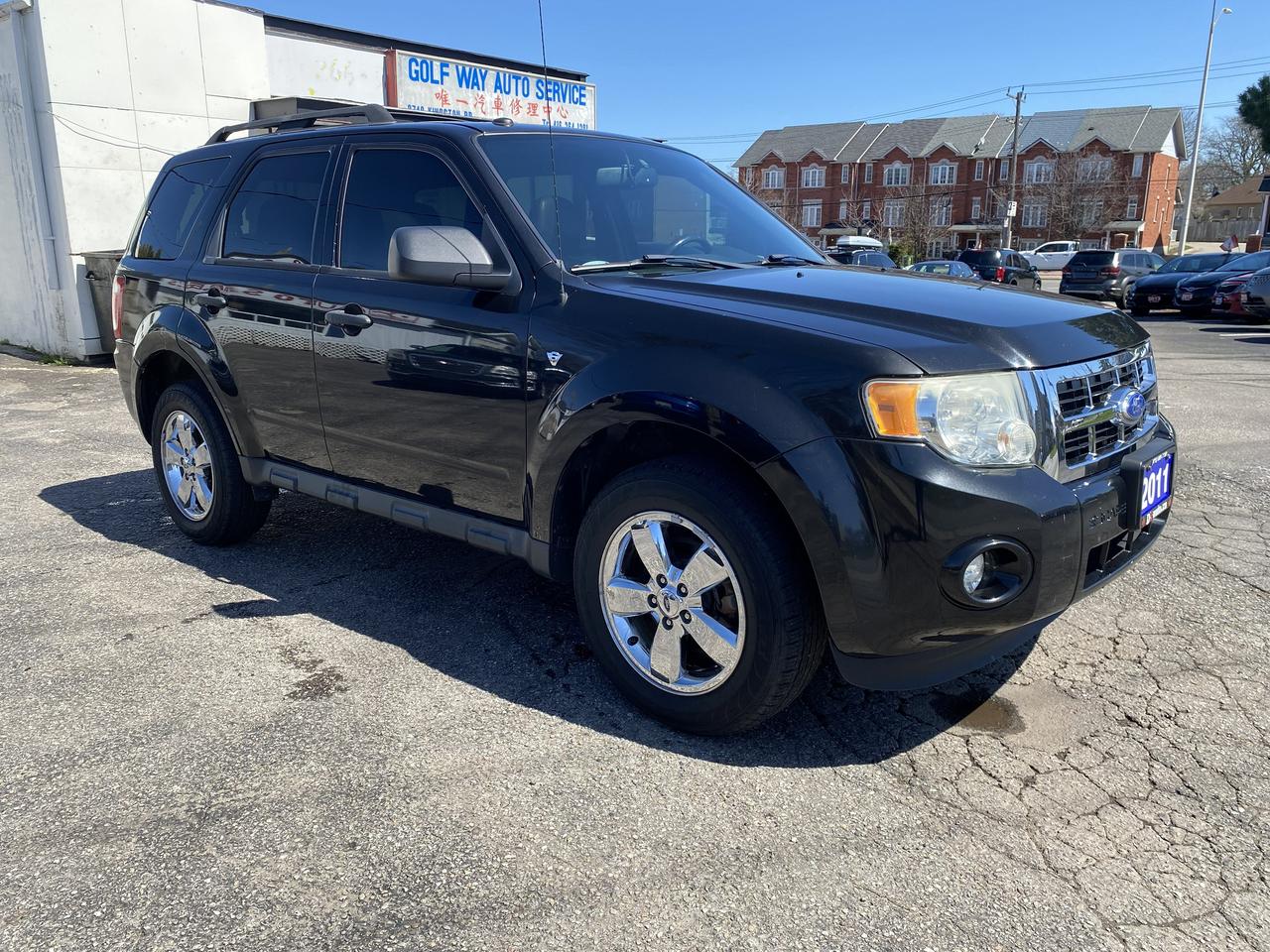 2011 Ford Escape XLT/Clean Carfax/4WD/Automatic/Bluetooth Photo