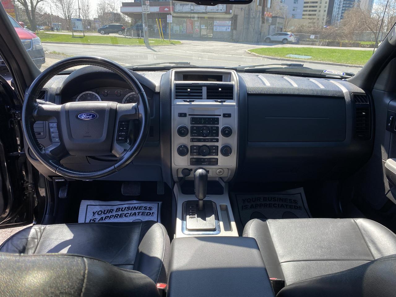 2011 Ford Escape XLT/Clean Carfax/4WD/Automatic/Bluetooth Photo