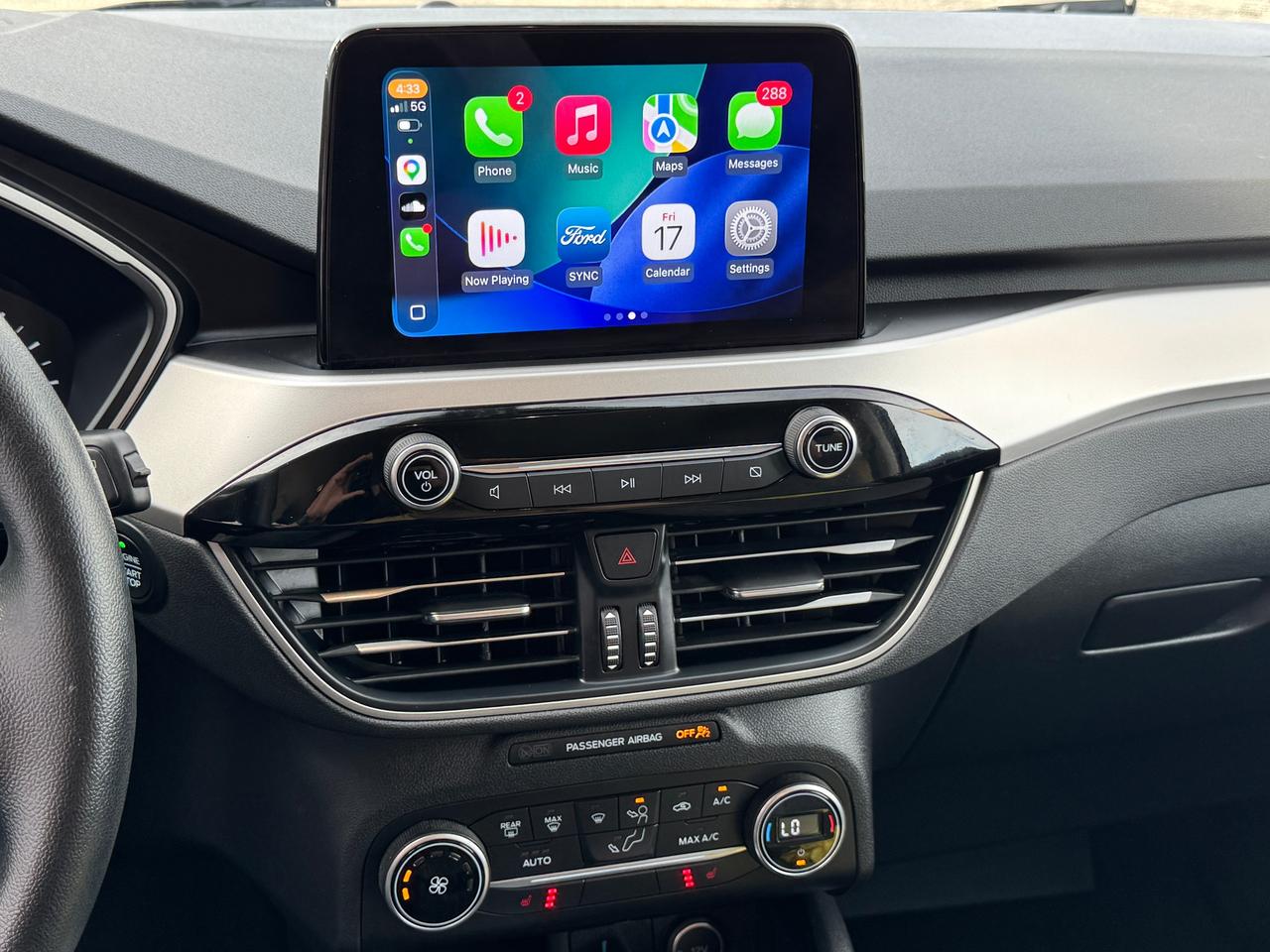 2020 Ford Escape SE+ApplePlay+ONE OWNER+CLEAN CARFAX Photo