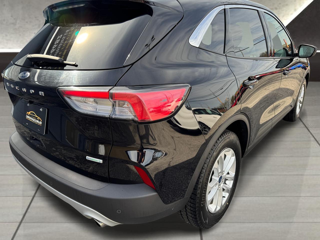 2020 Ford Escape SE+ApplePlay+ONE OWNER+CLEAN CARFAX Photo