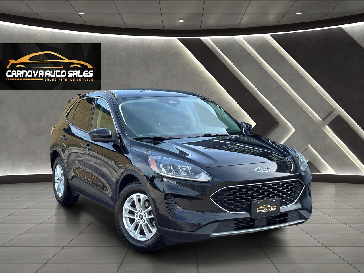 2020 Ford Escape SE+ApplePlay+ONE OWNER+CLEAN CARFAX Photo