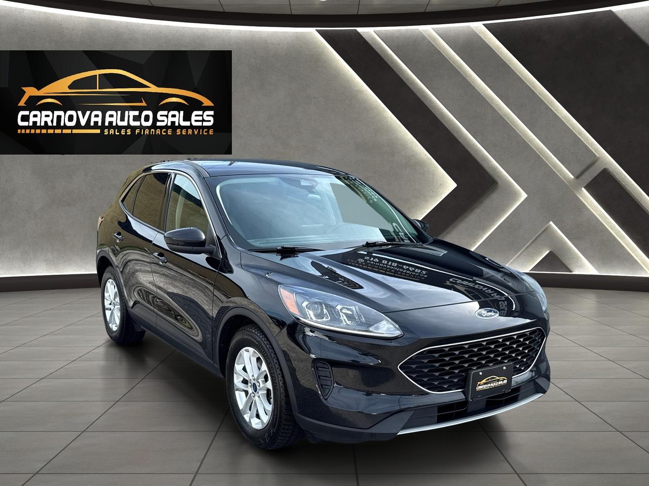 2020 Ford Escape SE+ApplePlay+ONE OWNER+CLEAN CARFAX Photo