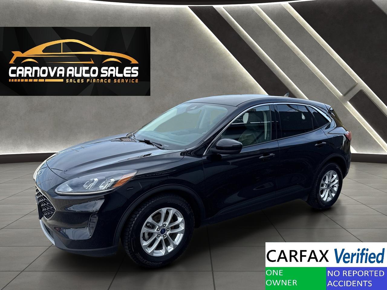 Used 2020 Ford Escape SE+ApplePlay+ONE OWNER+CLEAN CARFAX for sale in Windsor, ON