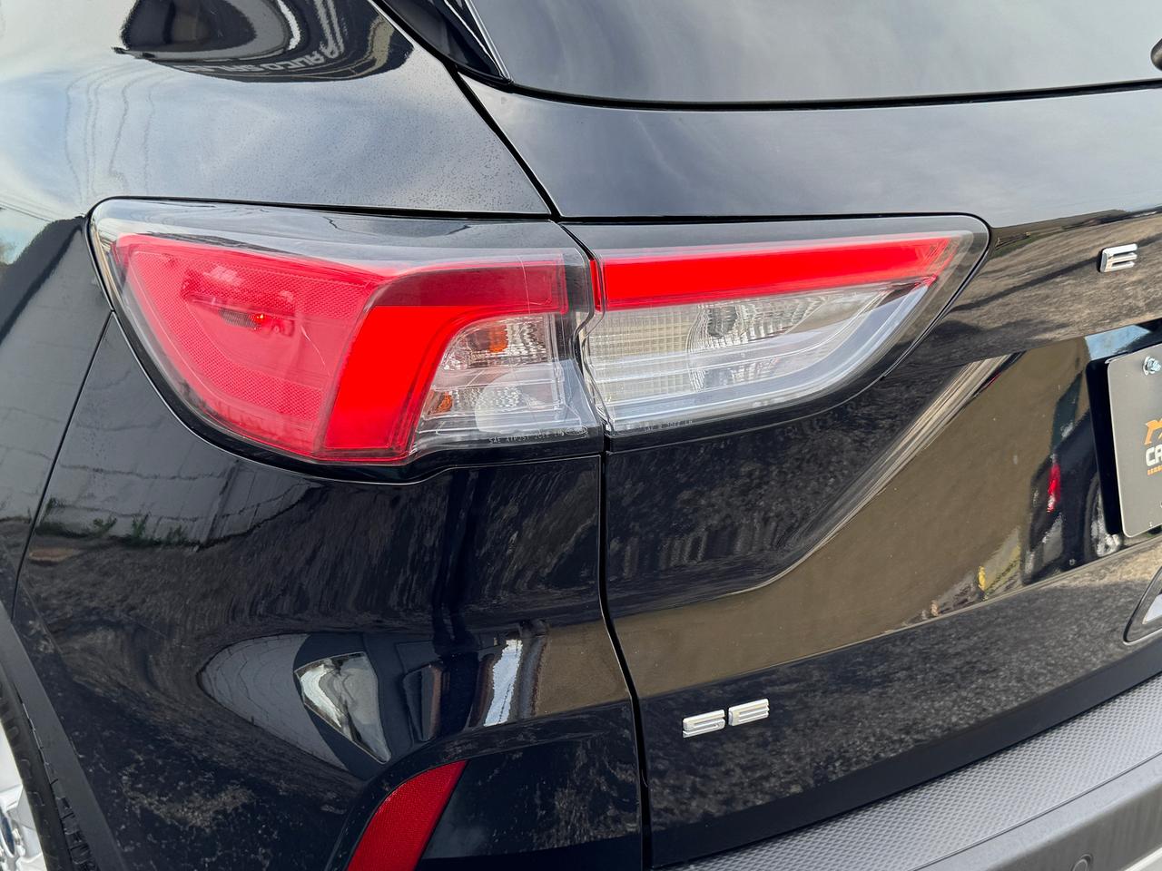 2020 Ford Escape SE+ApplePlay+ONE OWNER+CLEAN CARFAX Photo