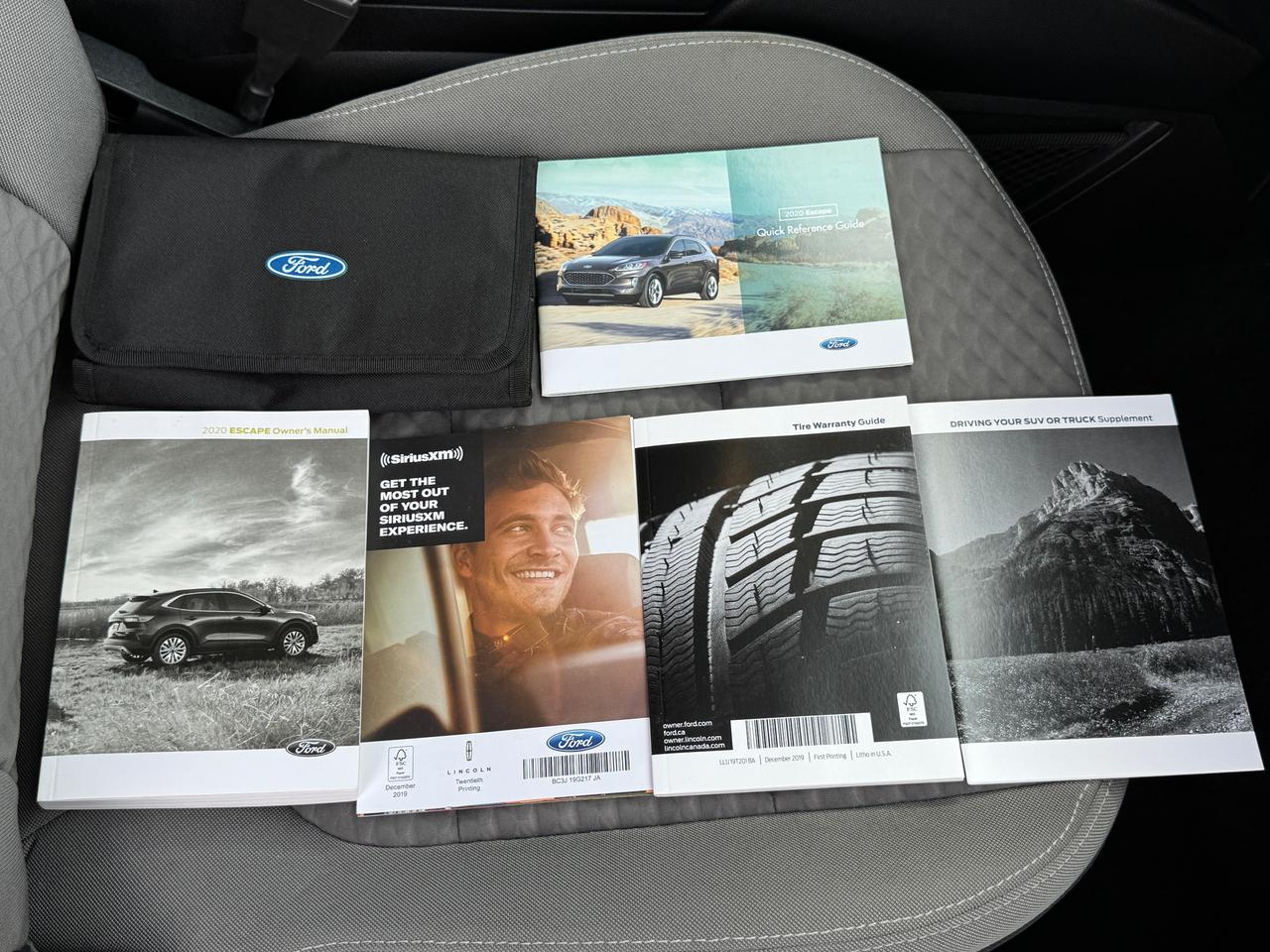 2020 Ford Escape SE+ApplePlay+ONE OWNER+CLEAN CARFAX Photo