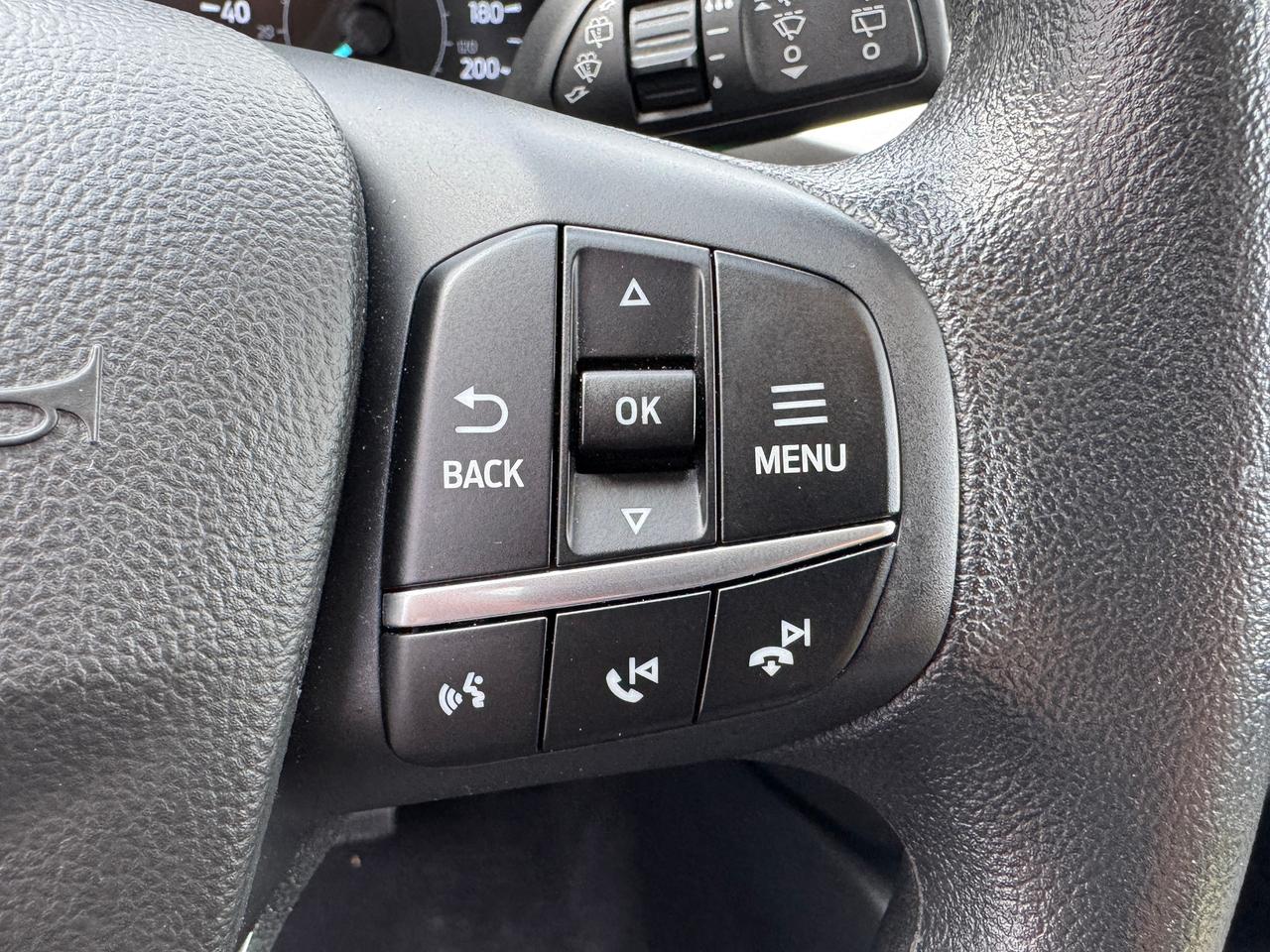 2020 Ford Escape SE+ApplePlay+ONE OWNER+CLEAN CARFAX Photo