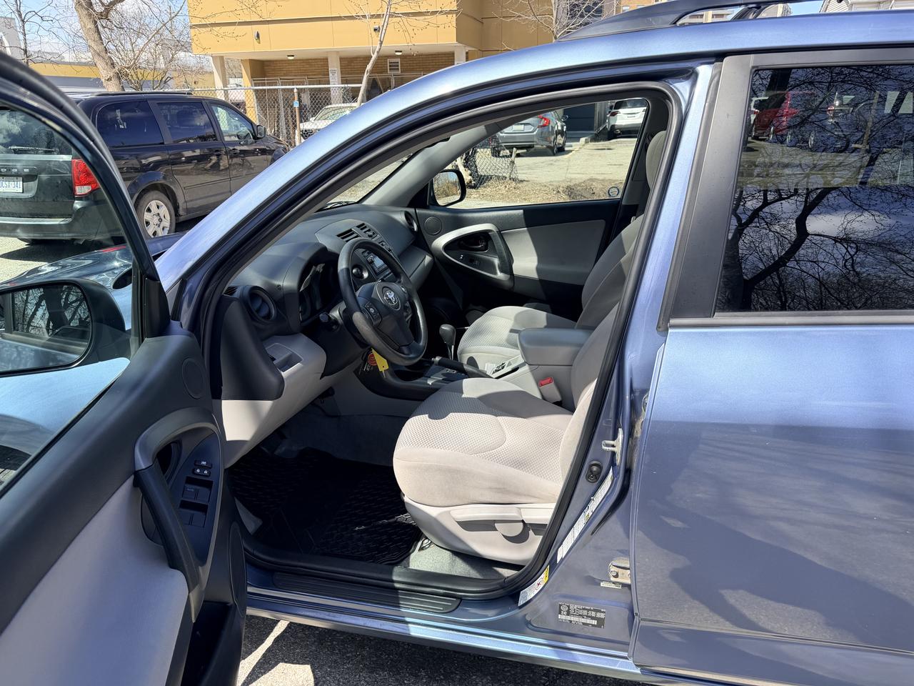 2012 Toyota RAV4 SPORT! - 4WD Photo