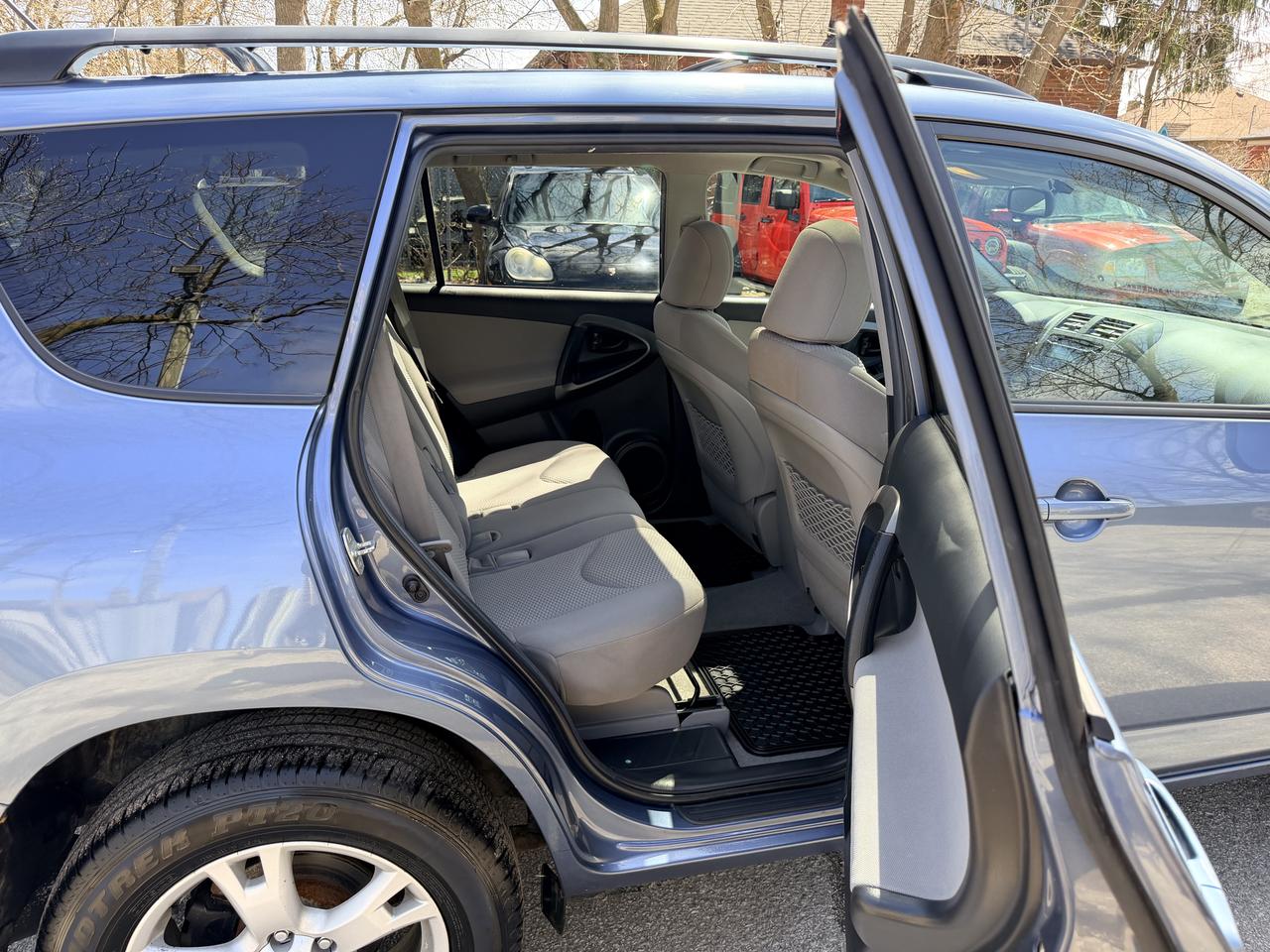 2012 Toyota RAV4 SPORT! - 4WD Photo
