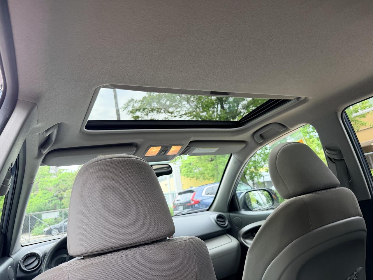 2012 Toyota RAV4 SPORT | SUNROOF | 4WD Photo