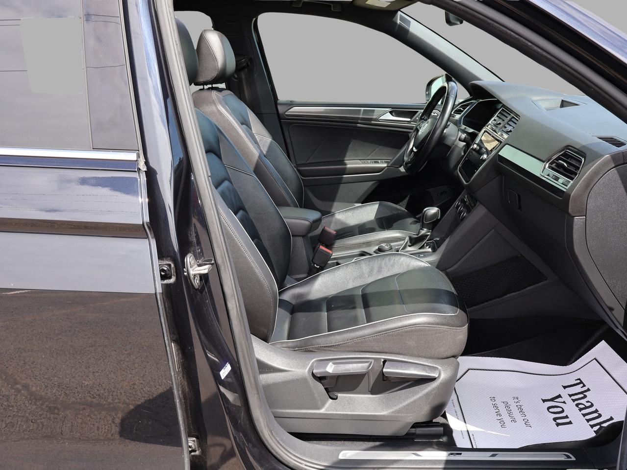 2019 Volkswagen Tiguan HIGHLINE TYPE-R AWD *SERVICE RECORDS* CAMERA NAV BLUETOOTH LEATHER HEATED SEATS PANO ROOF CRUISE ALLOYS Photo