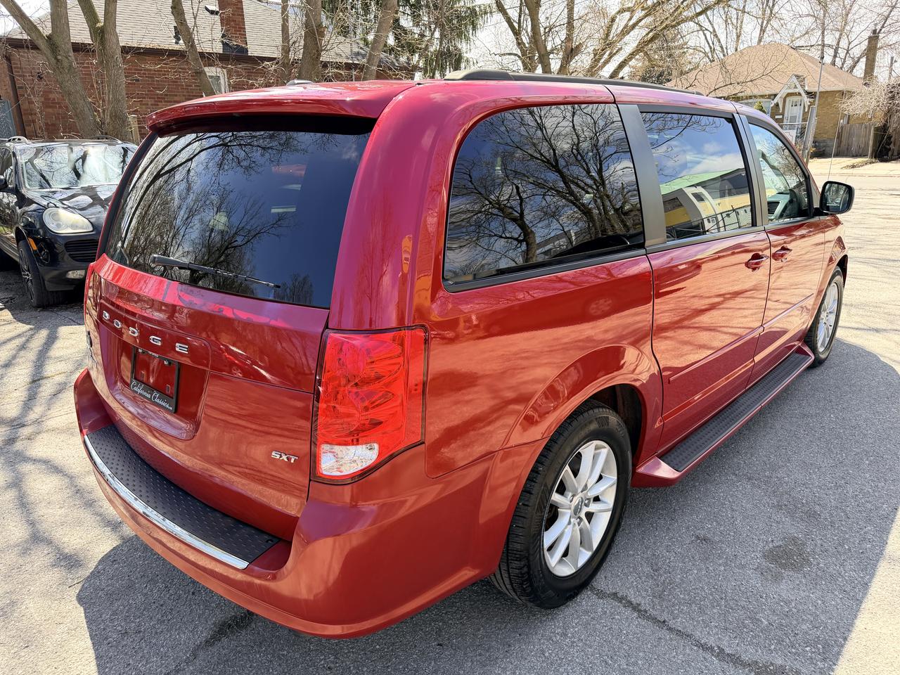 2015 Dodge Grand Caravan SXT Photo4