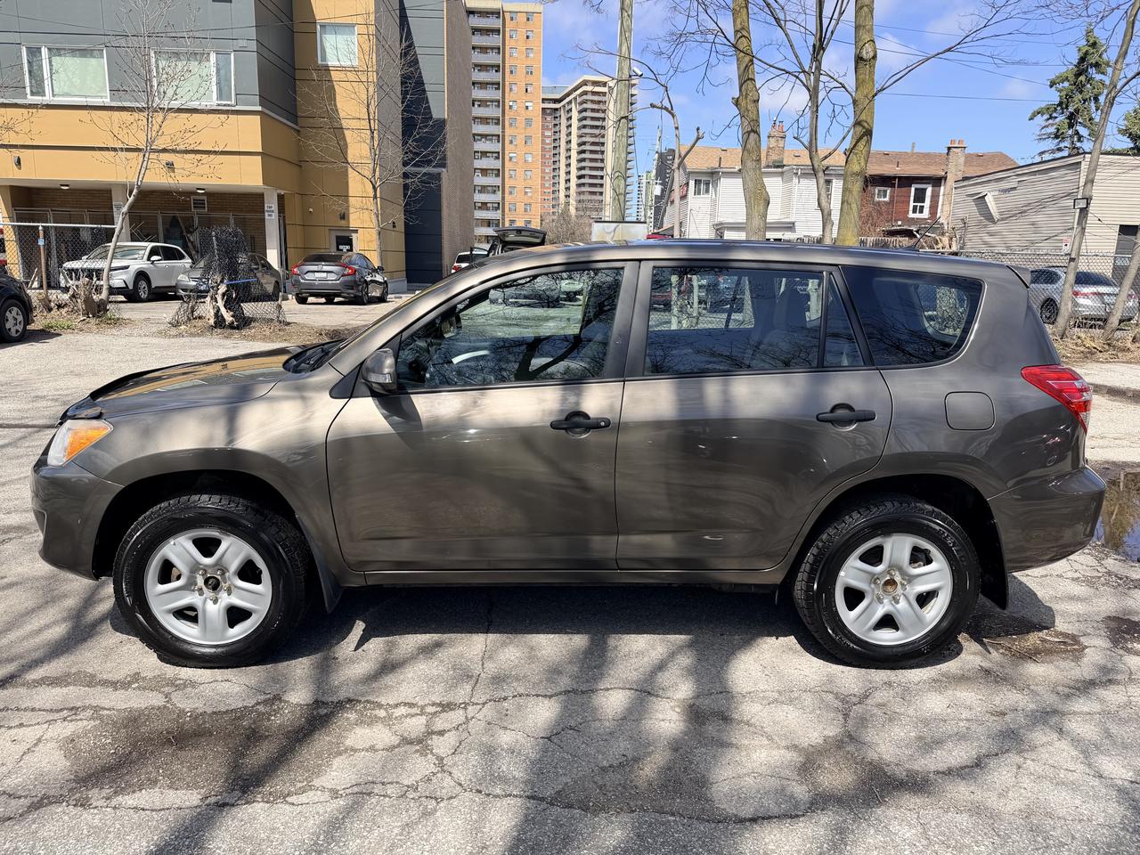 2012 Toyota RAV4  Photo
