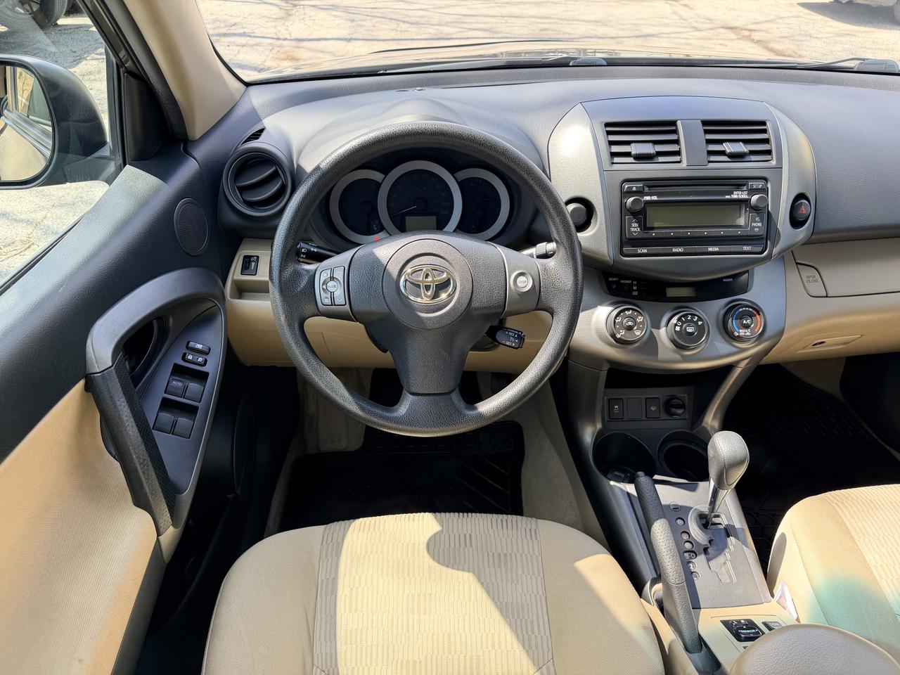 2012 Toyota RAV4  Photo