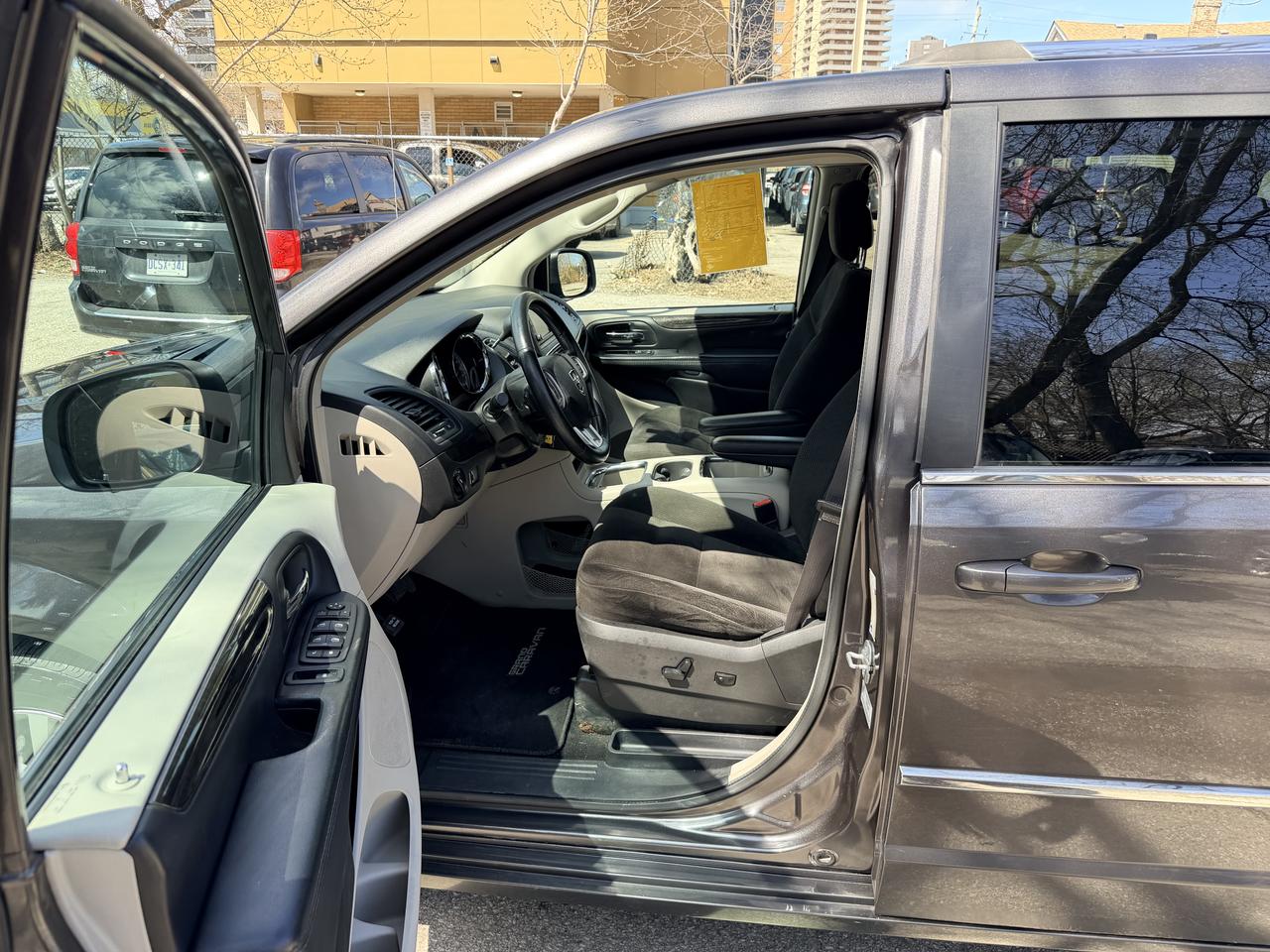 2015 Dodge Grand Caravan Crew Photo