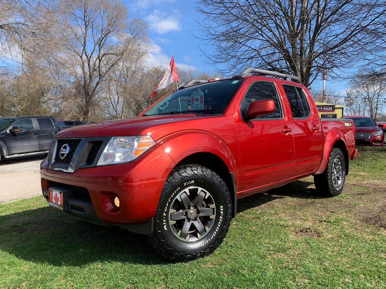 <p style=text-align: center;>Ultra clean<strong>&nbsp;</strong><strong><u>2016 NISSAN FRONTIER PRO4X&nbsp;</u></strong></p><p style=text-align: center;><strong>Crew Cab, 4.0L v6,&nbsp;</strong><u>Only </u><strong><u>175,000</u></strong><u> </u>very well maintained&nbsp;<strong>kms! </strong>Truck is in excellent condition inside and out and underneath.</p><p style=text-align: center;><span style=text-decoration: underline;><strong>1 Owner, No Accidents, No Rust,</strong></span> Pride of ownership shows.</p><p style=text-align: center;>Paint is close to flawless. BFG KO2S Aggressive all terrain tires. New Brakes all around, New Windshield.</p><p style=text-align: center;>Every available option for the year including Leather, Rockford Fosgate audio, Sunroof, Navigation, Camera, Roof pckg, Bed Rails, Privacy Glass, Running boards more..</p><p style=text-align: center;><strong>Come and see for yourself, </strong><strong><u>comes Certified and ready to go!</u></strong></p><p style=text-align: center;><strong><u>SUMMER IS COMING SALE PRICED $19,888+</u></strong><span style=font-size: 10pt;><strong><u>HST & LICENSE PLATES,</u></strong></span></p><p style=text-align: center;><strong><u>NO HIDDEN FEES OR CHARGES!,</u></strong><strong> <span style=text-decoration: underline;>INCLUDES SAFETY!</span></strong></p><p style=text-align: center;><em><span style=text-decoration: underline;><strong>EXTENDED WARRANTY AND FINANCING AVAILABLE.</strong></span></em></p><p style=text-align: center;><strong>COMPLETE INTERIOR AND EXTERIOR DETAIL&nbsp;</strong></p><p style=text-align: center;><strong><a href=https://WWW.4X4AUTOSALES.CA>VIDEO WALK AROUND OF THE TRUCK HERE</a>&nbsp;</strong></p><p style=text-align: center;><a href=https://vhr.carfax.ca/?id=PQRZoch2ToQZccPqvywM2%2FQ3XzDl3Jfu><strong>COMPLIMENTARY CARFAX HISTORY REPORT.</strong></a></p><p style=text-align: center;><a href=http://WWW.4X4AUTOSALES.CA target=_blank rel=noopener noreferrer><em><strong>WWW.4X4AUTOSALES.CA</strong></em></a></p><p style=text-align: center;><span style=text-decoration: underline; font-size: 14pt;><strong><u>Please Call/Text Mike 519-830-0895 or Miguel 519-502-8169 to Book your test drive.</u></strong></span></p><p style=text-align: center;>Visit us today at&nbsp;<strong>599 York Rd, Guelph</strong>&nbsp;- Right next door to Esso.</p><p style=text-align: center;><a href=http://www.4x4AUTOSALES.ca target=_blank rel=noopener noreferrer>www.4x4AUTOSALES.ca</a> - TRUCKIN AWESOME!</p>