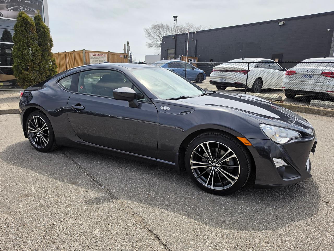 2016 Scion FR-S Low kms Photo2