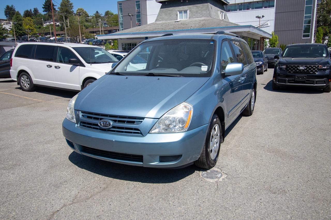 2009 Kia Sedona LX Photo0