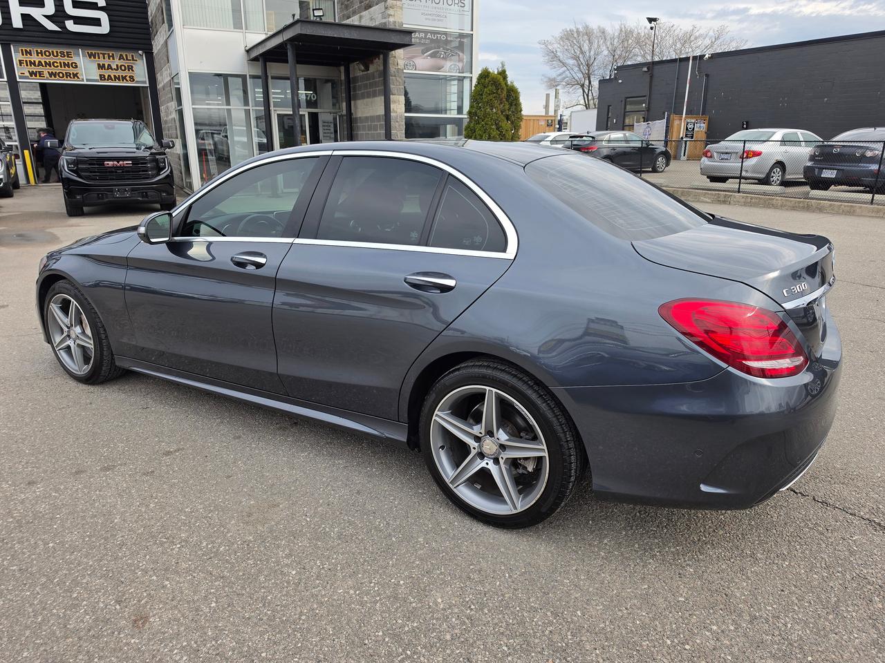 2015 Mercedes-Benz C-Class C 300 | CLEAN Photo