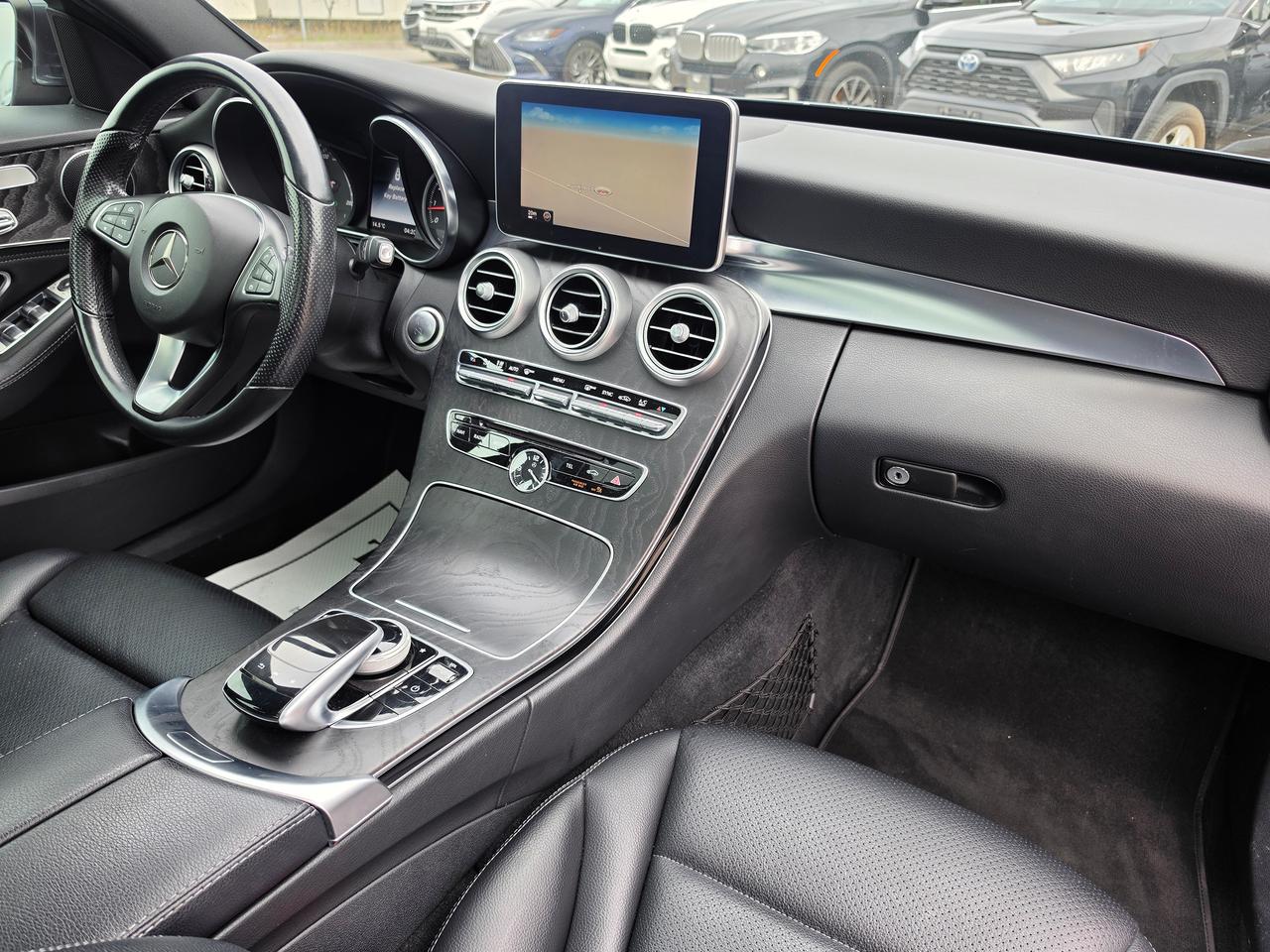 2015 Mercedes-Benz C-Class C 300 | CLEAN Photo