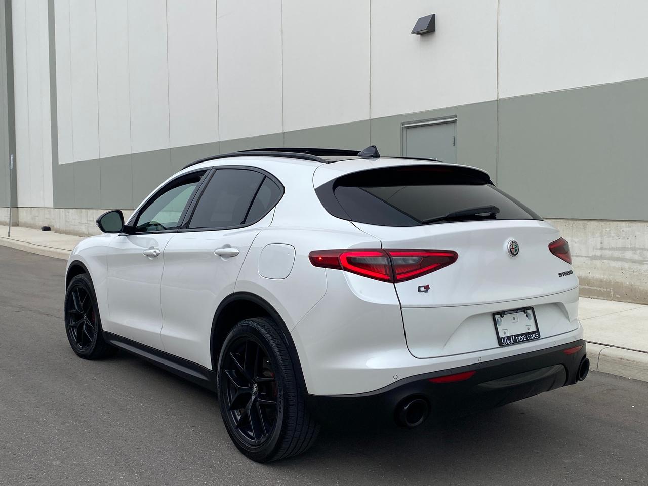2019 Alfa Romeo Stelvio Ti Q4 SPORT-NERO EDIZIONE-NAV-CAMERA-PANO ROOF Photo