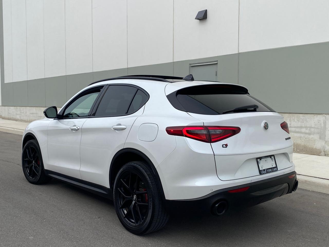 2019 Alfa Romeo Stelvio Ti Q4 SPORT-NERO EDIZIONE-NAV-CAMERA-PANO ROOF Photo