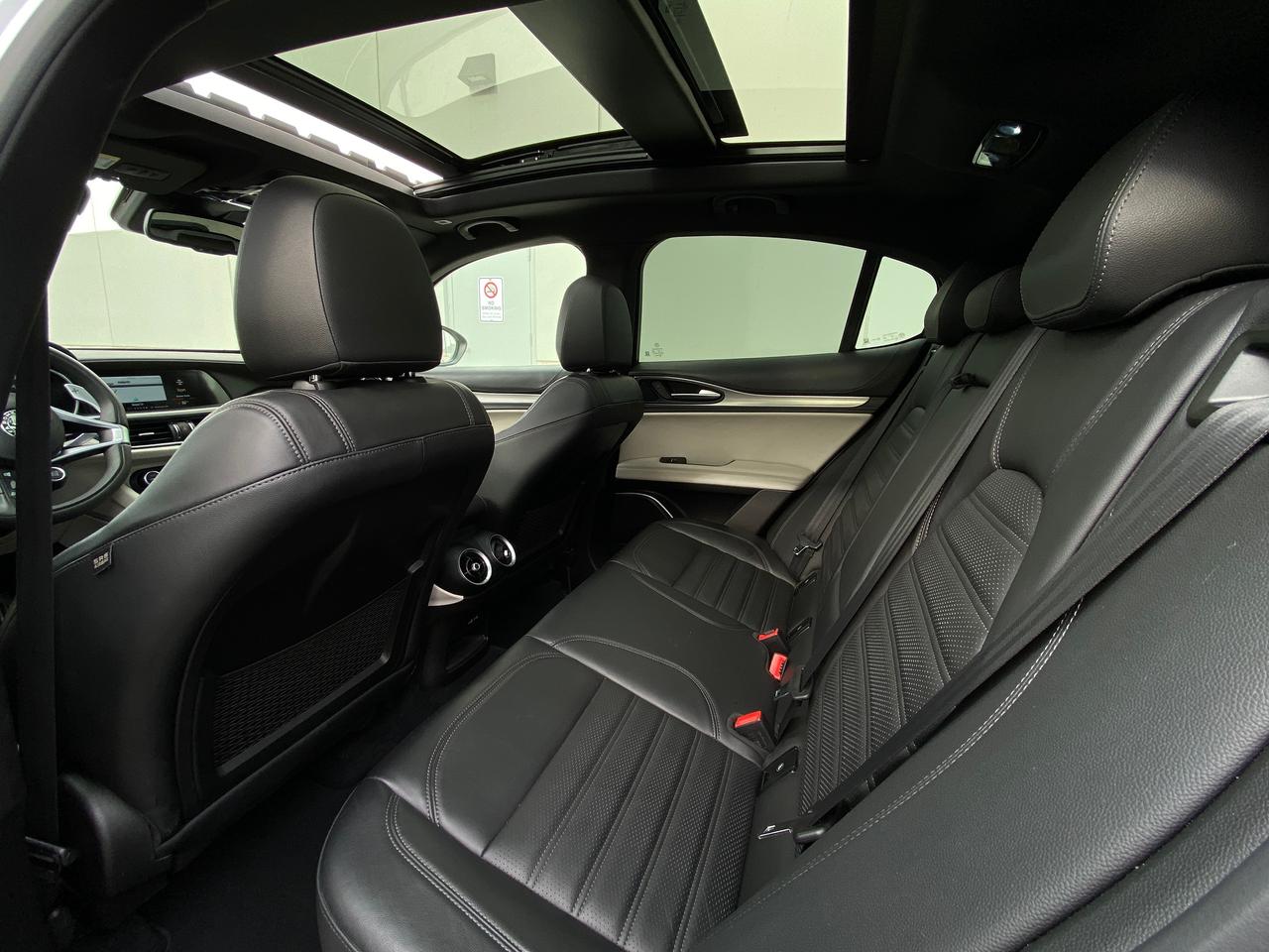 2019 Alfa Romeo Stelvio Ti Q4 SPORT-NERO EDIZIONE-NAV-CAMERA-PANO ROOF Photo