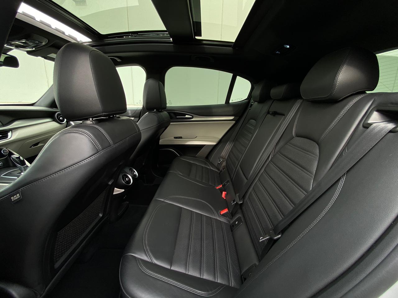 2019 Alfa Romeo Stelvio Ti Q4 SPORT-NERO EDIZIONE-NAV-CAMERA-PANO ROOF Photo