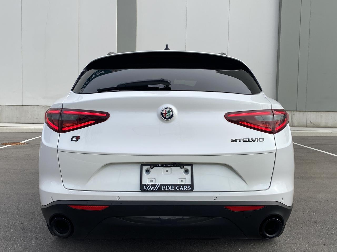 2019 Alfa Romeo Stelvio Ti Q4 SPORT-NERO EDIZIONE-NAV-CAMERA-PANO ROOF Photo