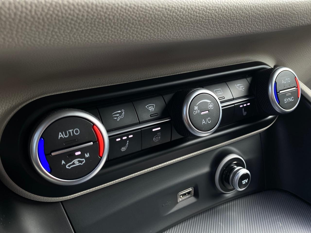 2019 Alfa Romeo Stelvio Ti Q4 SPORT-NERO EDIZIONE-NAV-CAMERA-PANO ROOF Photo