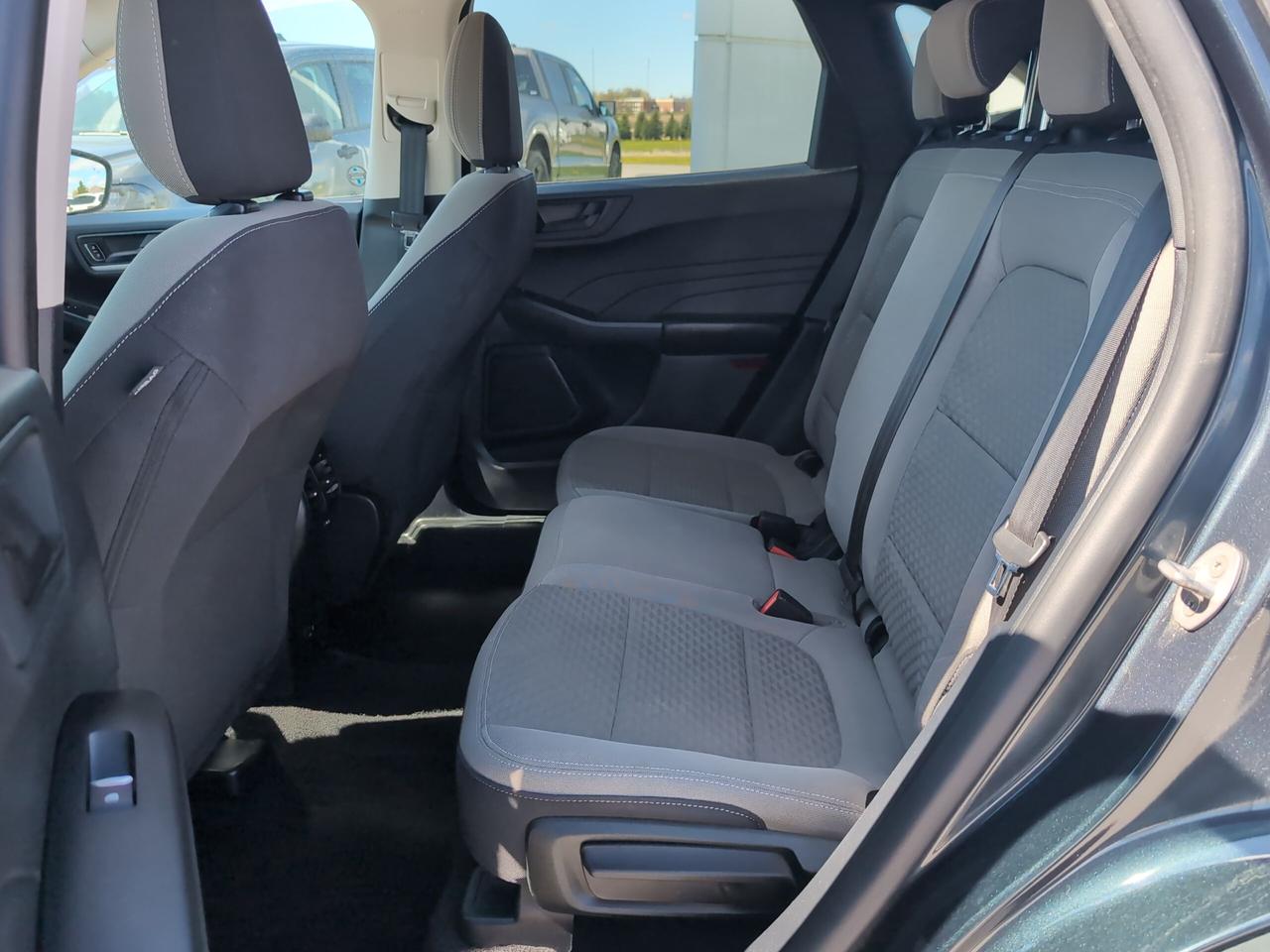 2022 Ford Escape SE FWD Photo