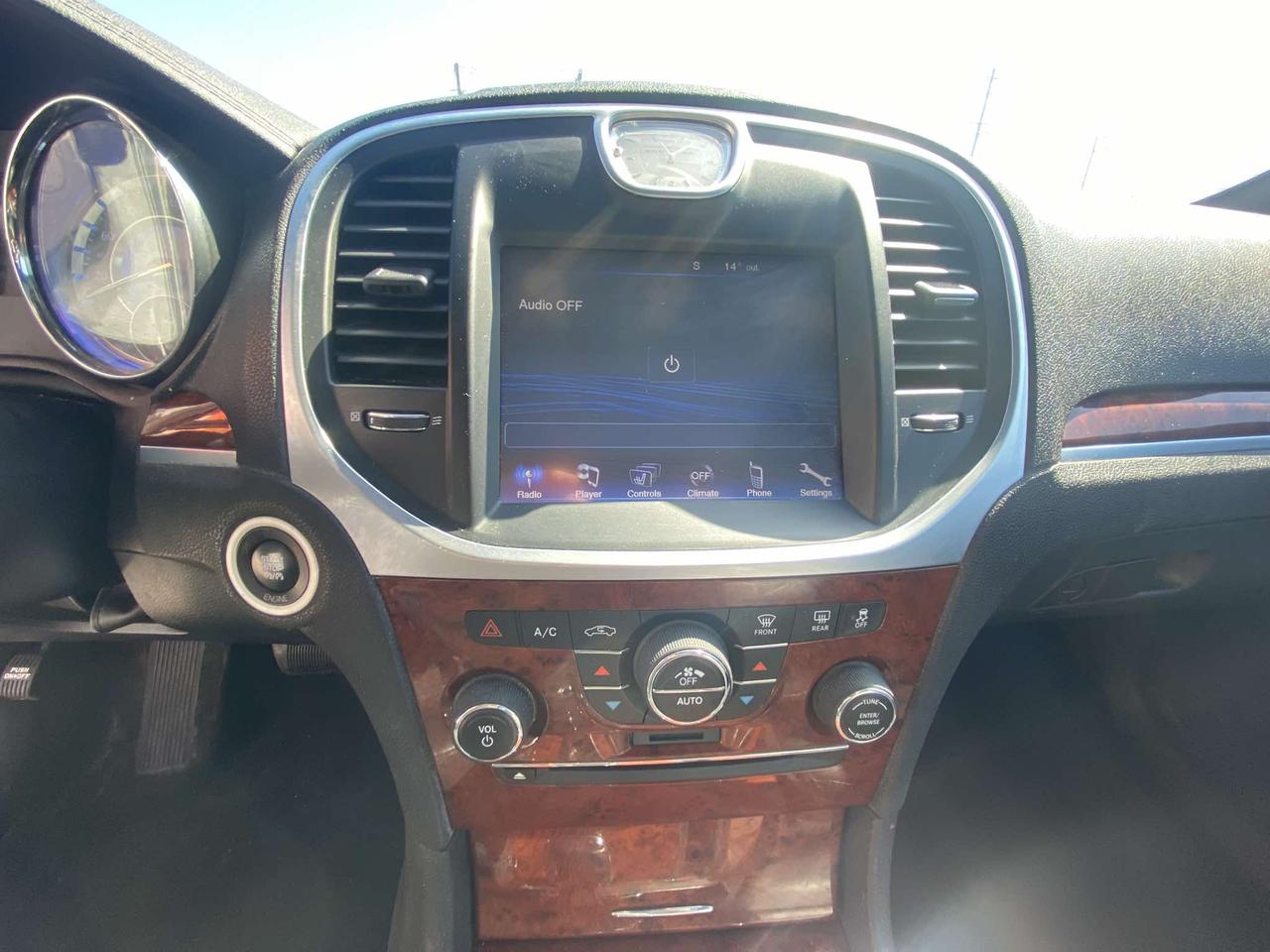 2013 Chrysler 300 4dr Sdn Touring RWD Photo