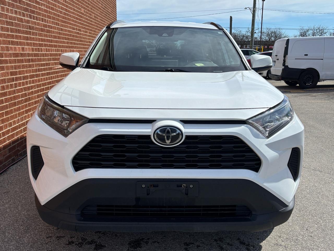 2021 Toyota RAV4 LE AWD Photo