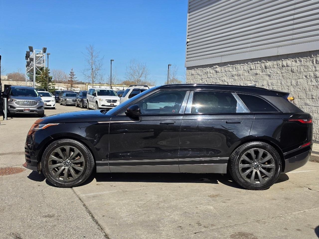 2019 Land Rover Range Rover Velar P380 R-DYNAMIC-PANO ROOF-LOADED-CERTIFIED Photo