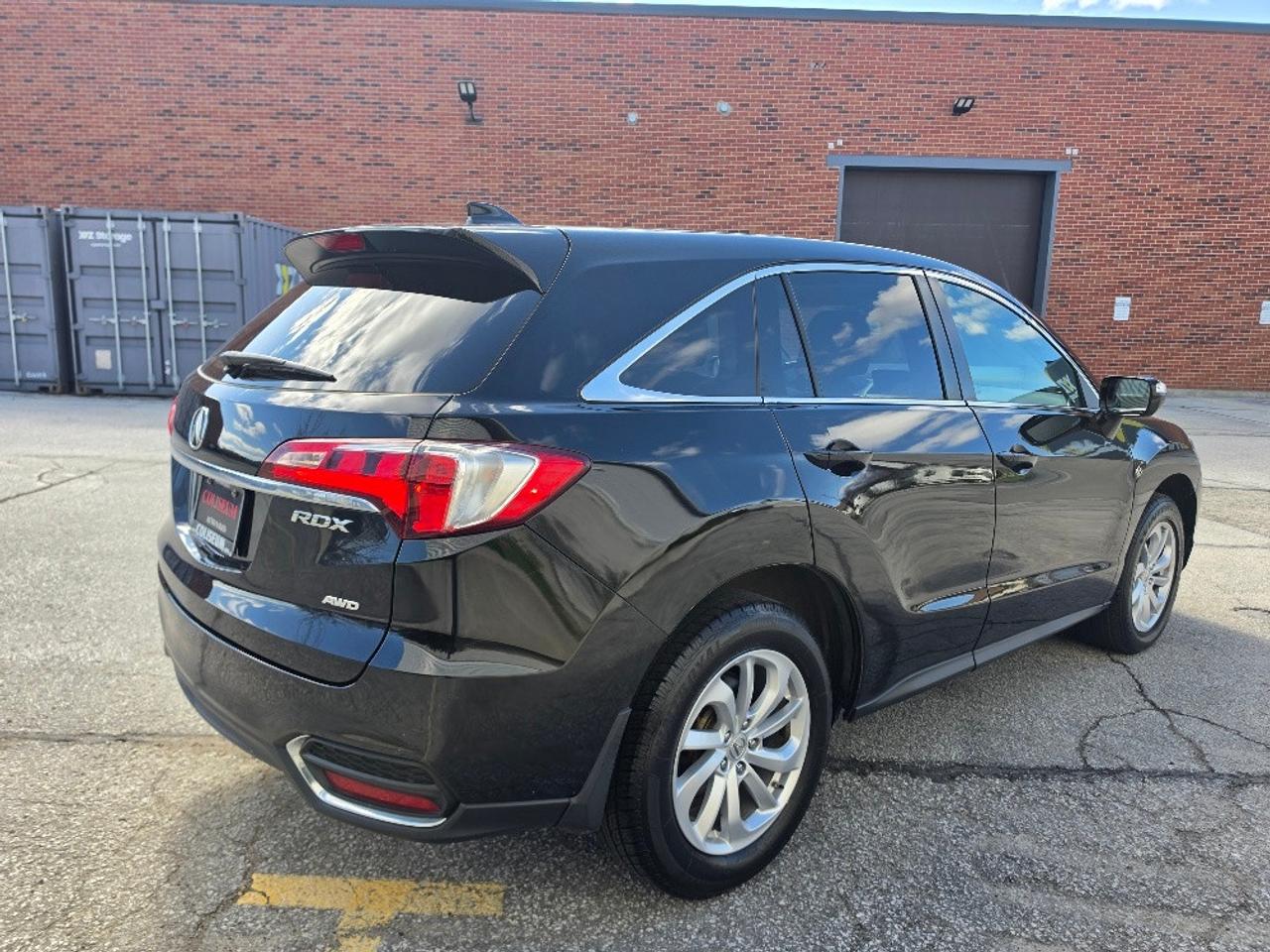 2018 Acura RDX TECH AWD-NAVIGATION-SUNROOF-LEATHER-CERTIFIED Photo4