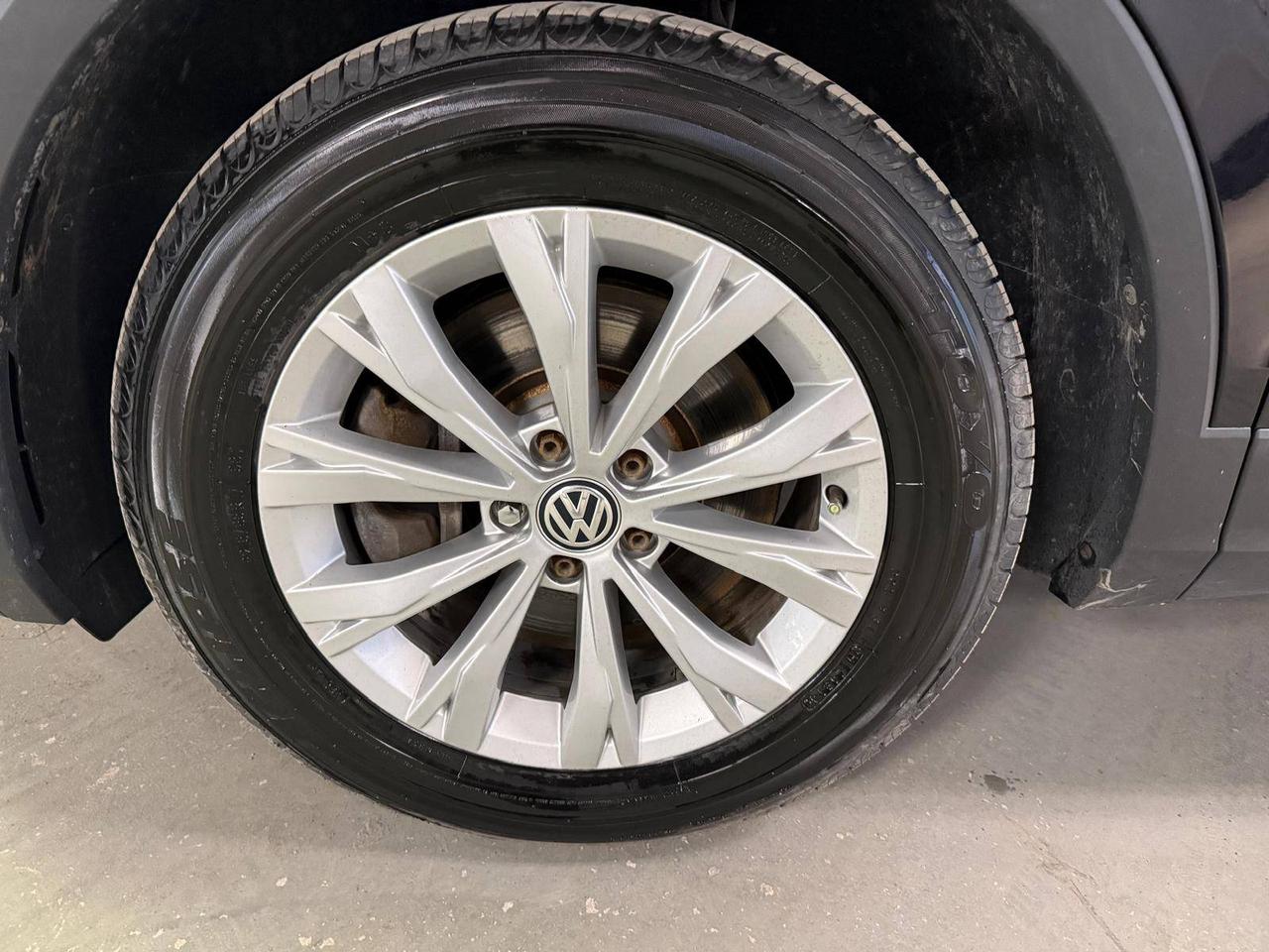 2018 Volkswagen Tiguan 4Motion Photo